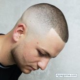 Busco conocer gente. Conocer gente