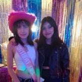 Mujeres solteras en Atico