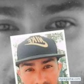 Busco ligar. Busco conocer a personas y