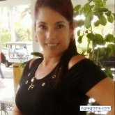 Iris Nieves