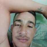 Busco ligar. Soy hombre de 32 años