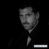 Xurdeiglesiss chico soltero en Gijón