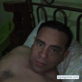 J Fuentes Moreyra