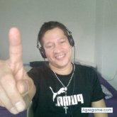 Jhonny_77_c chico soltero en 