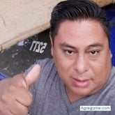 Negocio propio. Busco hacer amistades.