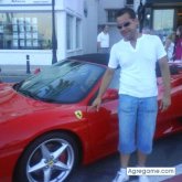 Encuentra Hombres solteros en Moraira