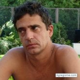 Encuentra Hombres solteros en Ramallo