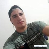 Busco pareja. Mujeres.