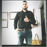 Busco ligar. Algo informal. Leal,alegre.