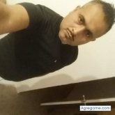 Juanauriazul chico soltero en Tomball