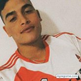 Busco ligar. Mujeres. Divertido. Todo.