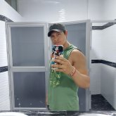 Busco pareja. Alguien. 😎😎😎.