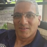 Chica simpática
NO TOXICA. Alegre,