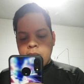 Busco pareja. Mujeres 20 a 27 años. Soy