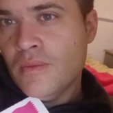 Empleado. Busco pareja. Una mujer que