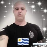 Busco ligar. Mujeres. Alegre.