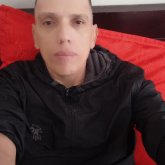 Busco pareja. De otros países. Muy