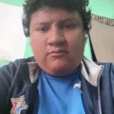 Novia o amiga algo casual. Amable atento