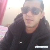 Busco ligar. Buena dama. Peli dormir.