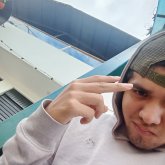 Busco pareja. Estoy buscando una mujer.