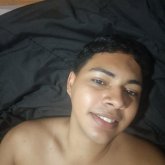 Estudiante. Busco mujeres mayores que yo