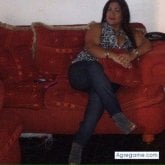 Educadora. Busco hacer amistades.