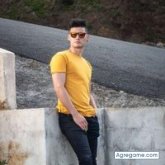 Busco pareja. Hablemos. Conoceme.