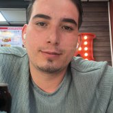 Busco pareja. Amigas para salir a