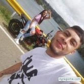 Busco pareja. Amigas. Bien. 🤤🤤