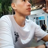 Empleado. Me gustan las mujeres con