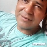 Busco ligar. Amistades.