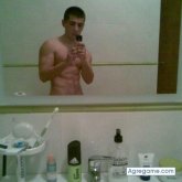 Albertoecija chico soltero en Ecija