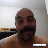 Técnico. Busco pareja. Gente de bien.