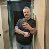 Busco chatear. No soy de los que me