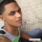 almiikeyguzman chico soltero en Red Bank