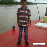 rockero8209 chico soltero en Tarqui