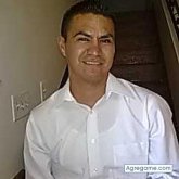 Encuentra Hombres solteros en Chino