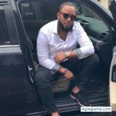 Stylist profesional. Busco pareja. Mujer