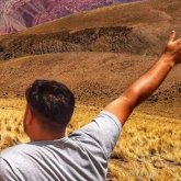 Busco conocer gente. Hombres. Amplio.