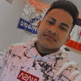 Trabajo. Busco conocer gente. Mujeres