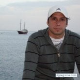 Encuentra Hombres solteros en Puerto Varas