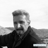 Encuentra Hombres solteros en Aielo De Malferit