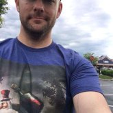 Busco matrimonio. Soy un hombre guapo