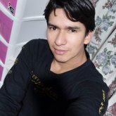 Busco conocer gente. Y holaaaaaaaaa. Yo