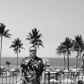 Busco hacer amistades. Amistades y algo