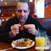 Busco hacer amistades. Busco conocer