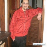 leoshi chico soltero en Montevideo