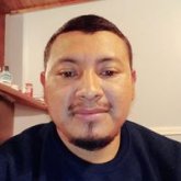 En llerro. Busco pareja. Una chica. Un