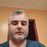 Prejubilado. Busco una mujer de edad