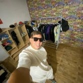 Amigos y ver que pasa. Soltero rubio y